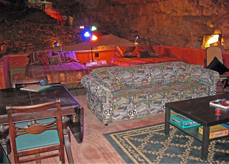 The Grand Canyon Caverns & Inn