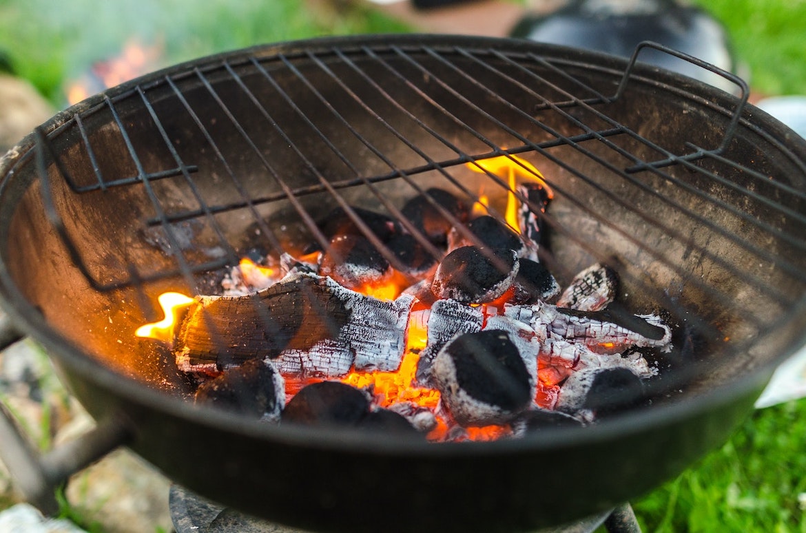 Maak het grillrooster in één keer schoon!