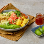 Poké bowl met zalm á la Hawaii