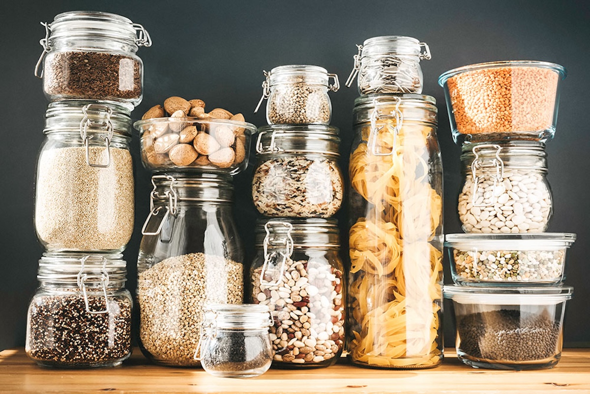 Voedsel dat lang houdbaar is om in je voorraadkast te bewaren