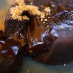 Warme chocoladetaart: Zo krijg je een vloeibare kern