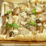 Recept: een hartige kaas-perentaart