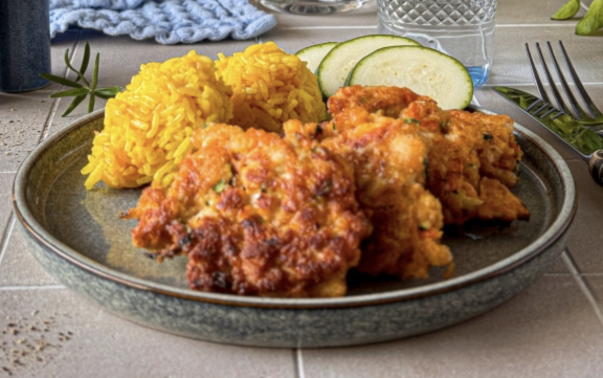 Recept: Gebakken kipfilets met gekleurde rijst